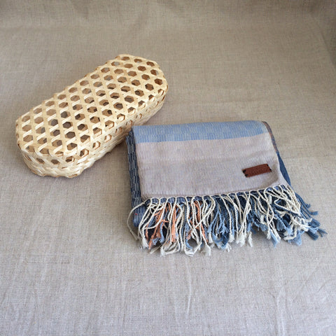 FOULARD