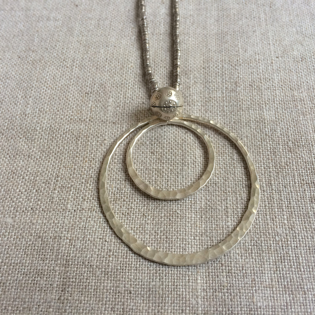 NECKLACE SILVER PEARL / PENDENTIF ARGENT AVEC PERLE ARGENT